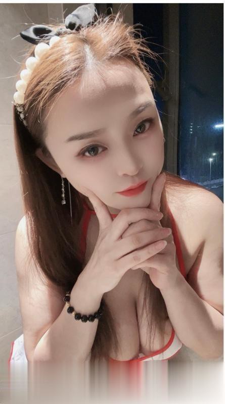 大奶丹妮..