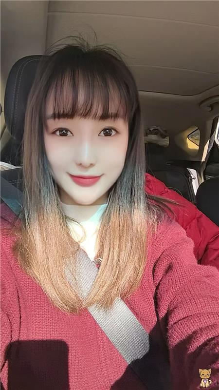 无锡惠山万达旁边服务型美女