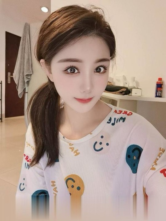 徐汇性感大胸颜值老师