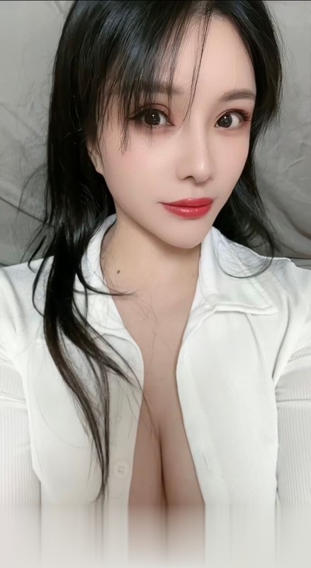 闵行丰满巨乳安妮