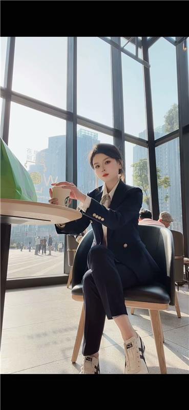 虹口女友感满分瑜伽老师