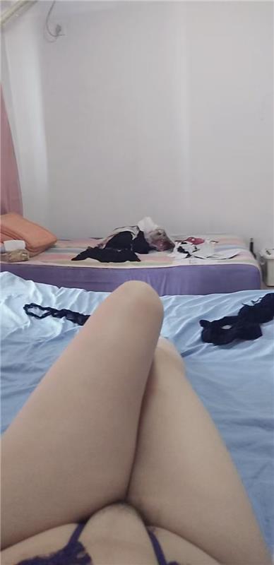 胸大手感好的骚货