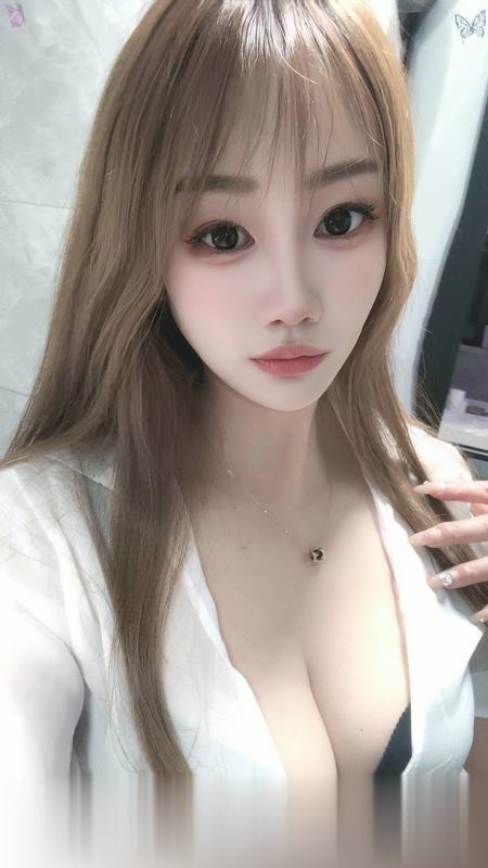 天河舌吻骚骚老师