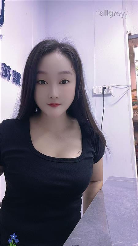 广西南宁大奶少妇