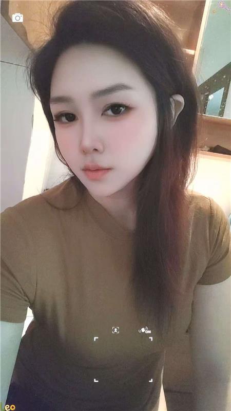 角门175大长腿妹子