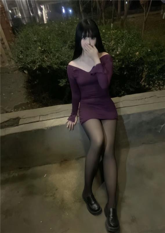 蜀山胸大水多小姐姐