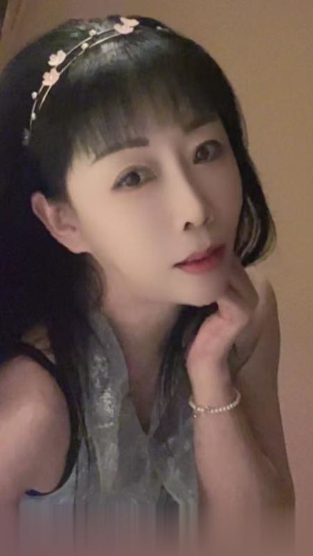 泻火服务系骚少妇