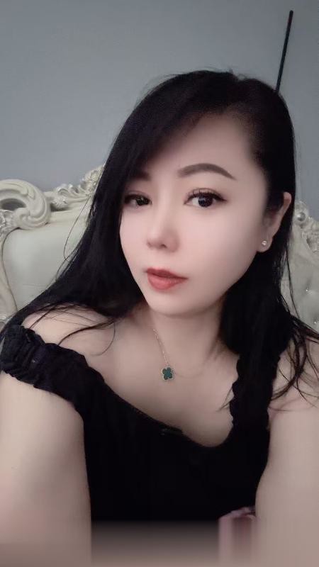 巨乳SPA熟女姐姐