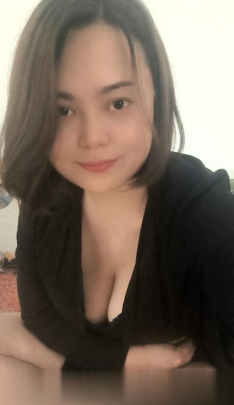 性价比巨乳少妇