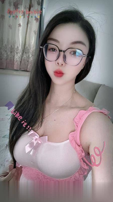 大胸妹子小柔