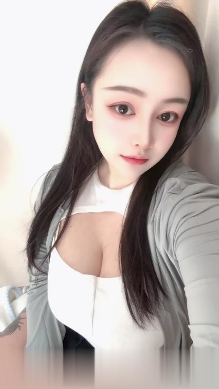 合肥胸大的小熙