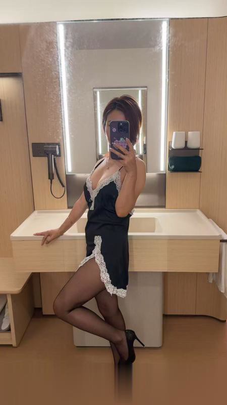 海珠OL制服少妇