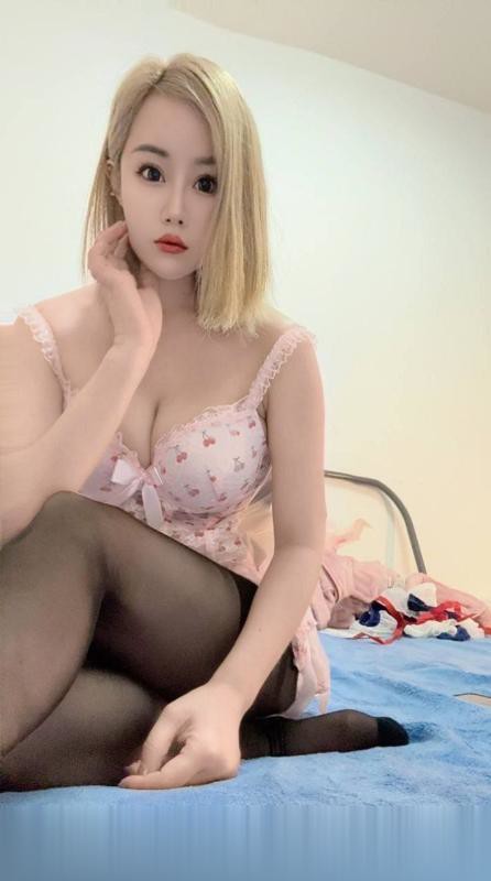 冰冰丰满水多服务好