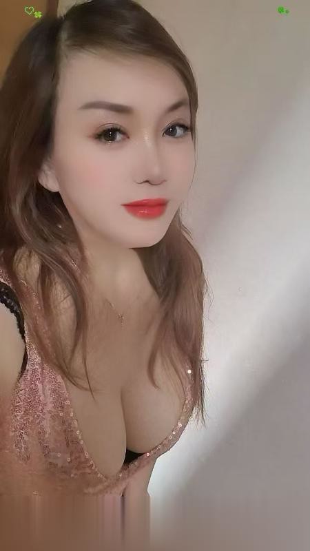 大屁股美少妇