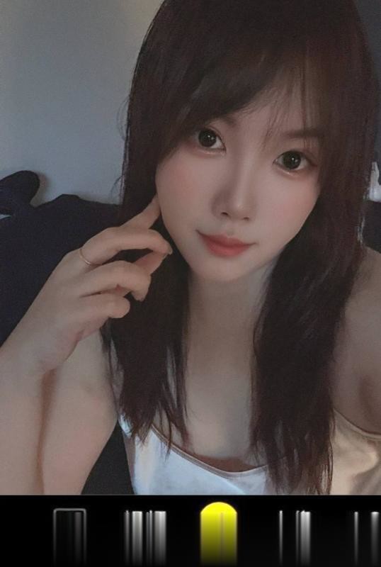 丰满大胸服务好彤彤