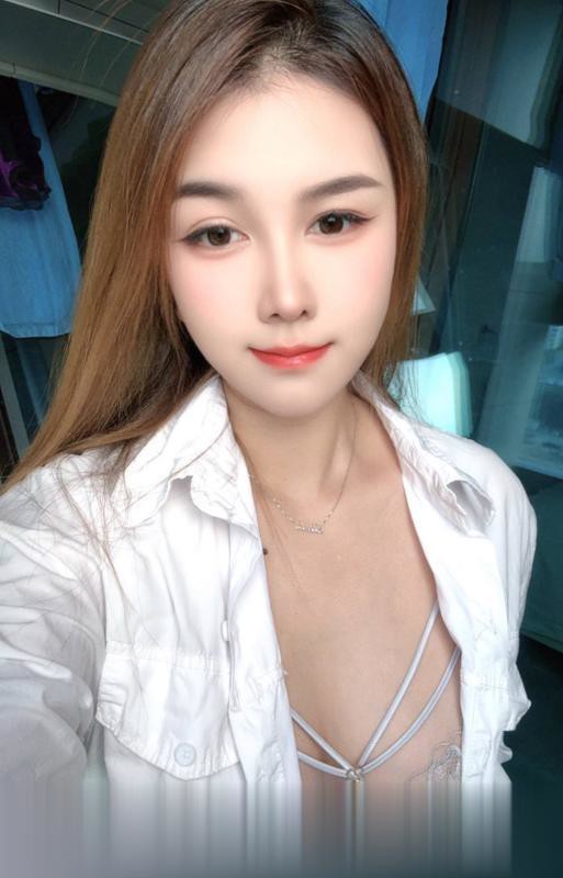 服务到位风骚妹子