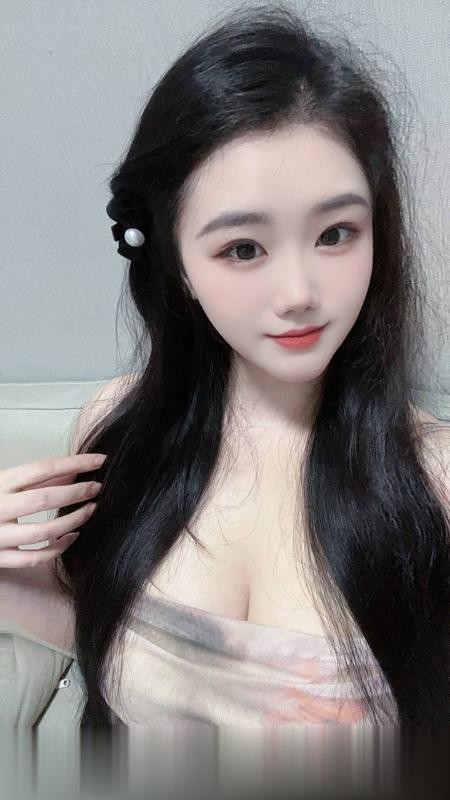 坂田大胸甜妹琪琪