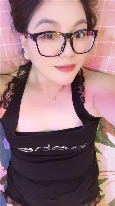 长途汽车站骚B微微