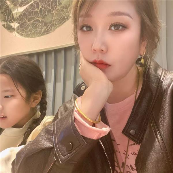 良家少妇为钱所迫