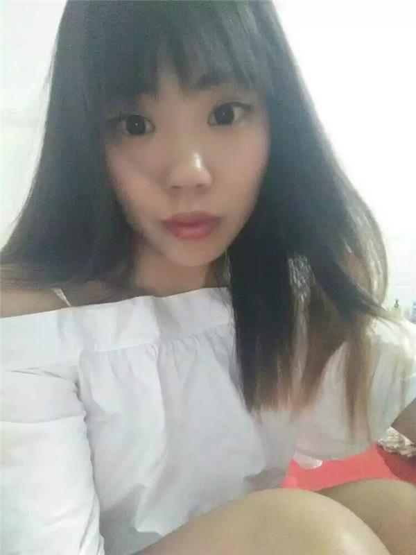 龙华新田市场离异少妇