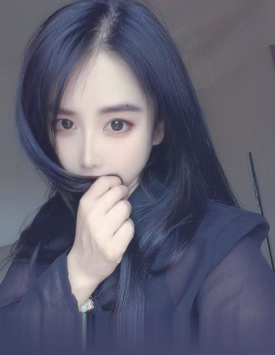 成华区会三通的小姐姐