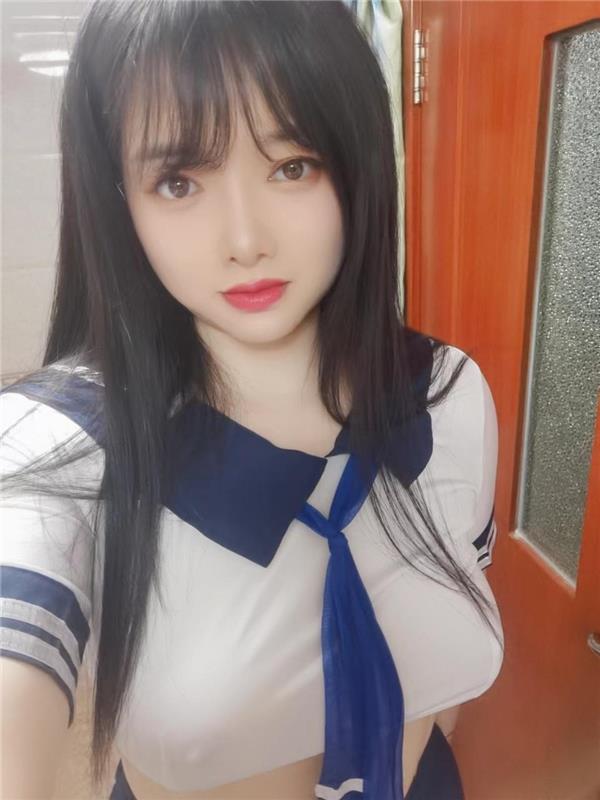 性感妖娆小少妇