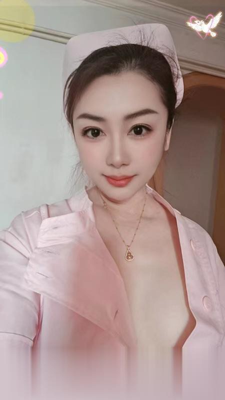 美艳大胸护士御姐