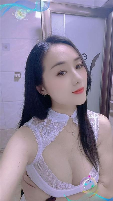 滕王阁颜值少妇