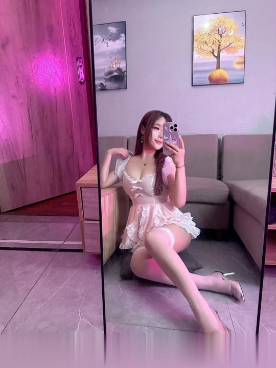 武侯情趣翘臀御姐小椰