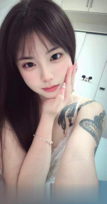 城西大胸嫩妹子