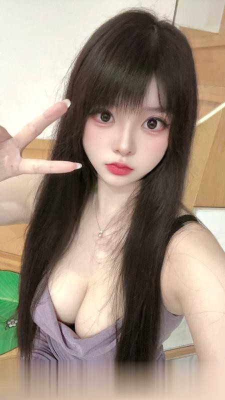 坂田小美女闹闹