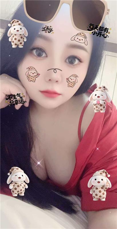 南方丰满型小少妇