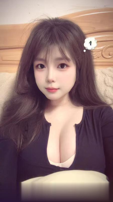 包河女友系大胸妹