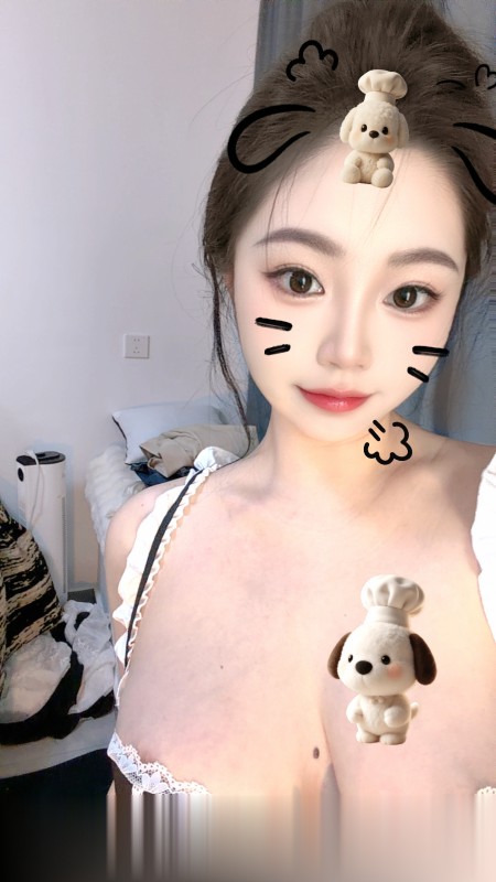 胸大可爱的甜妹妹