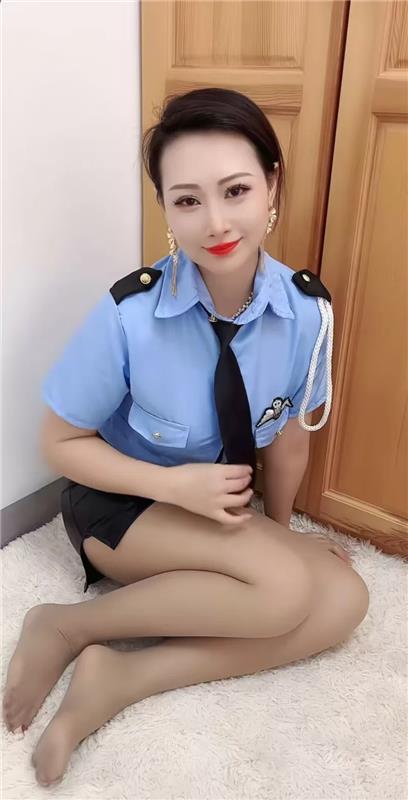七里庄白嫩少妇
