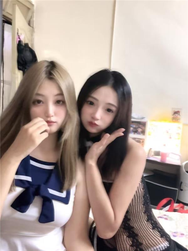 闹闹+程橙 双飞大片 