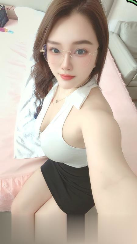 西青巨乳少妇艾艾