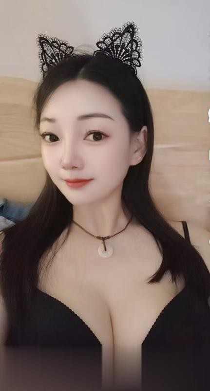 细枝硕果美少妇