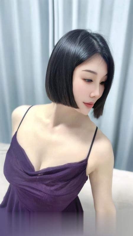 白皮翘臀骚朵朵