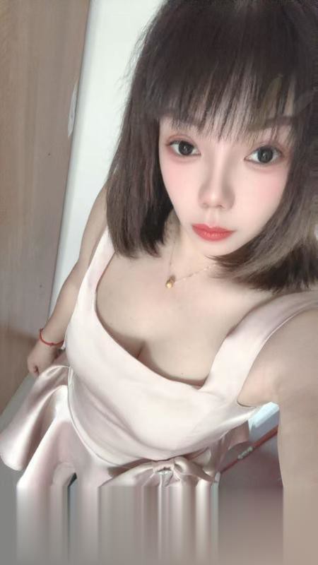 骚骚大肥臀.