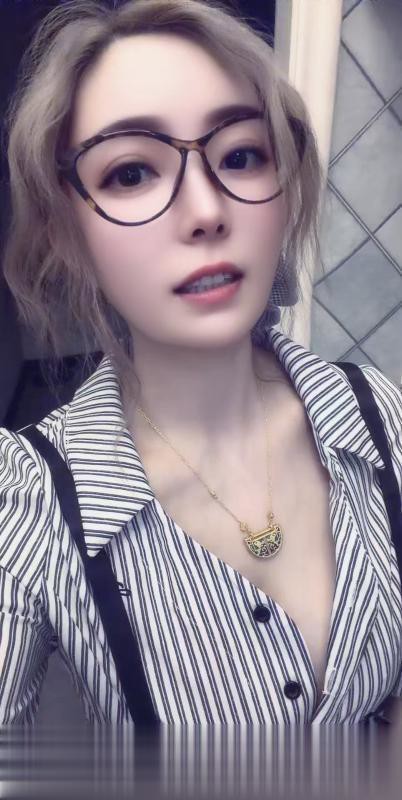 哈市小爱超有爱