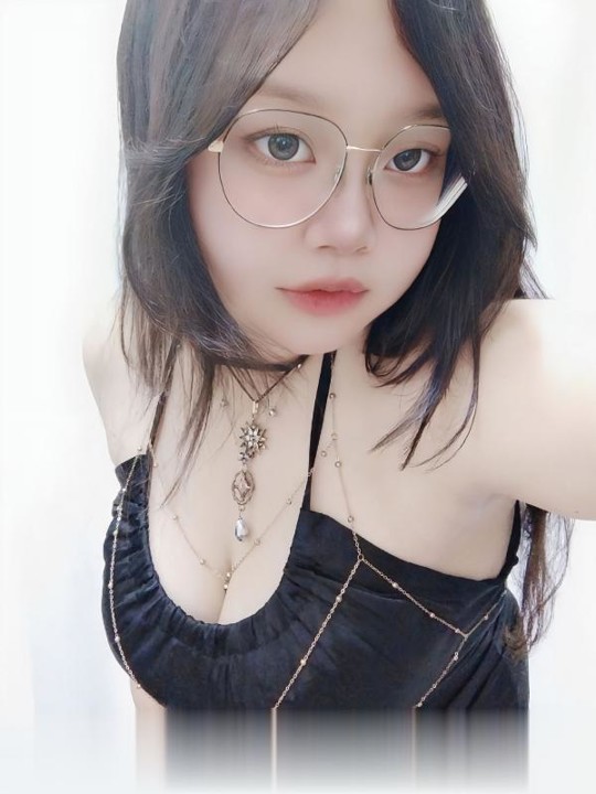 婺城E胸服务型团团