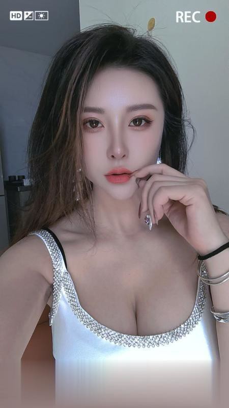 双胞胎大奶御姐