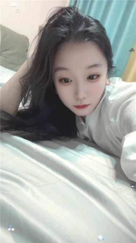 南开女友感彤彤