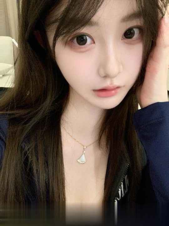性感潇潇..
