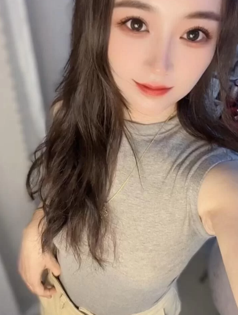 容易高潮的骚少妇