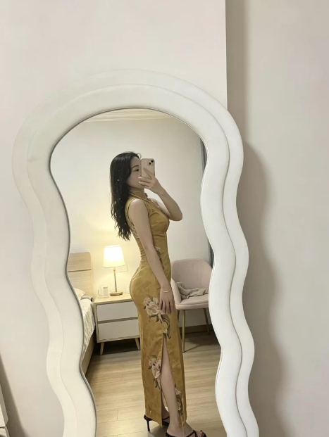 容易高潮的骚少妇