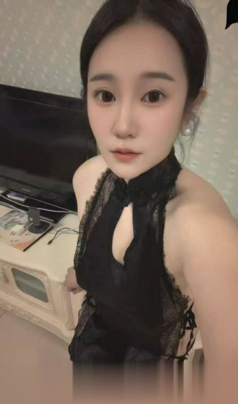 温柔B紧小骚妹