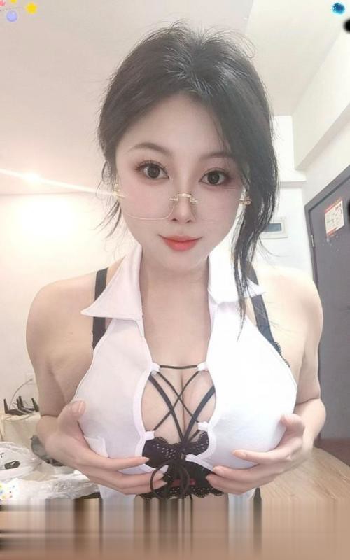 福田禁欲系秘书
