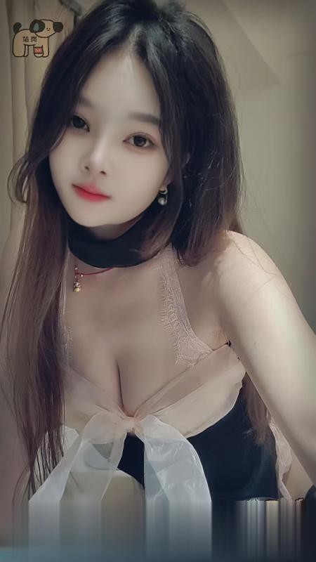 东晓南伊伊.